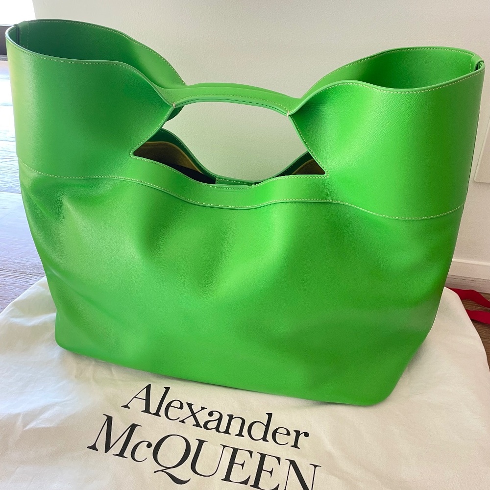 Alexander McQueen Vibrant Green Leather Tote